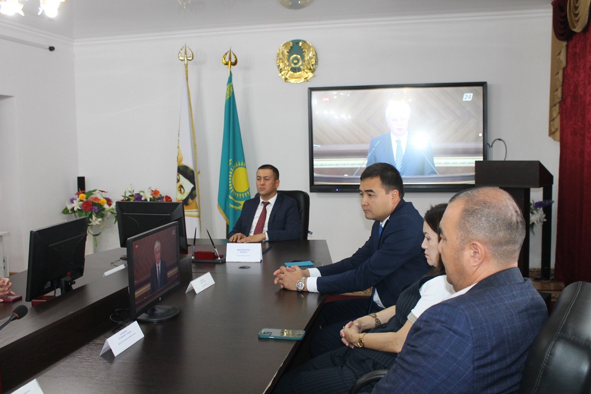 "Economic course of a Fair Kazakhstan": Altynsarin Institute staff discussed the message of the President