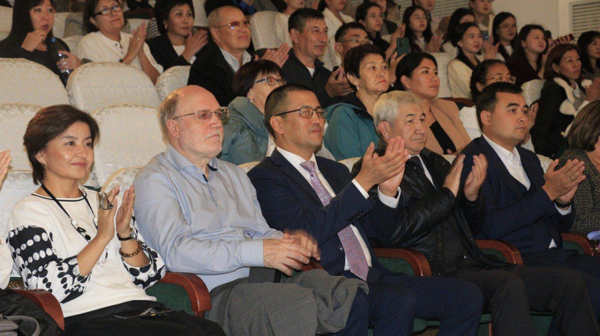 Altynsarin Institute hosted a literary and musical evening dedicated to Teacher's Day