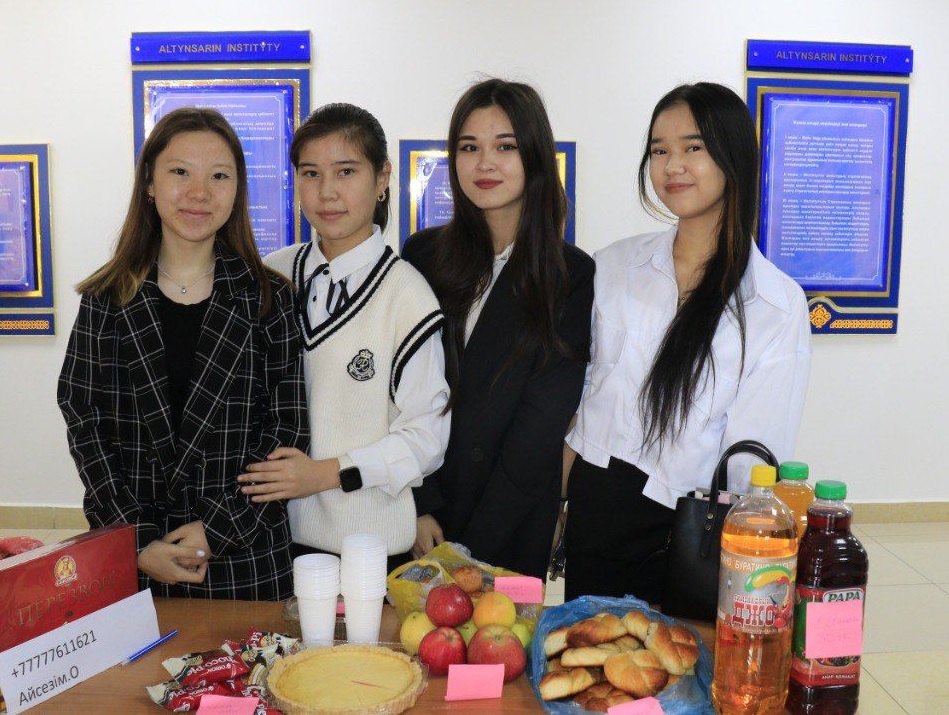 The Center for Social Problems and Youth Policy organized a charity fair