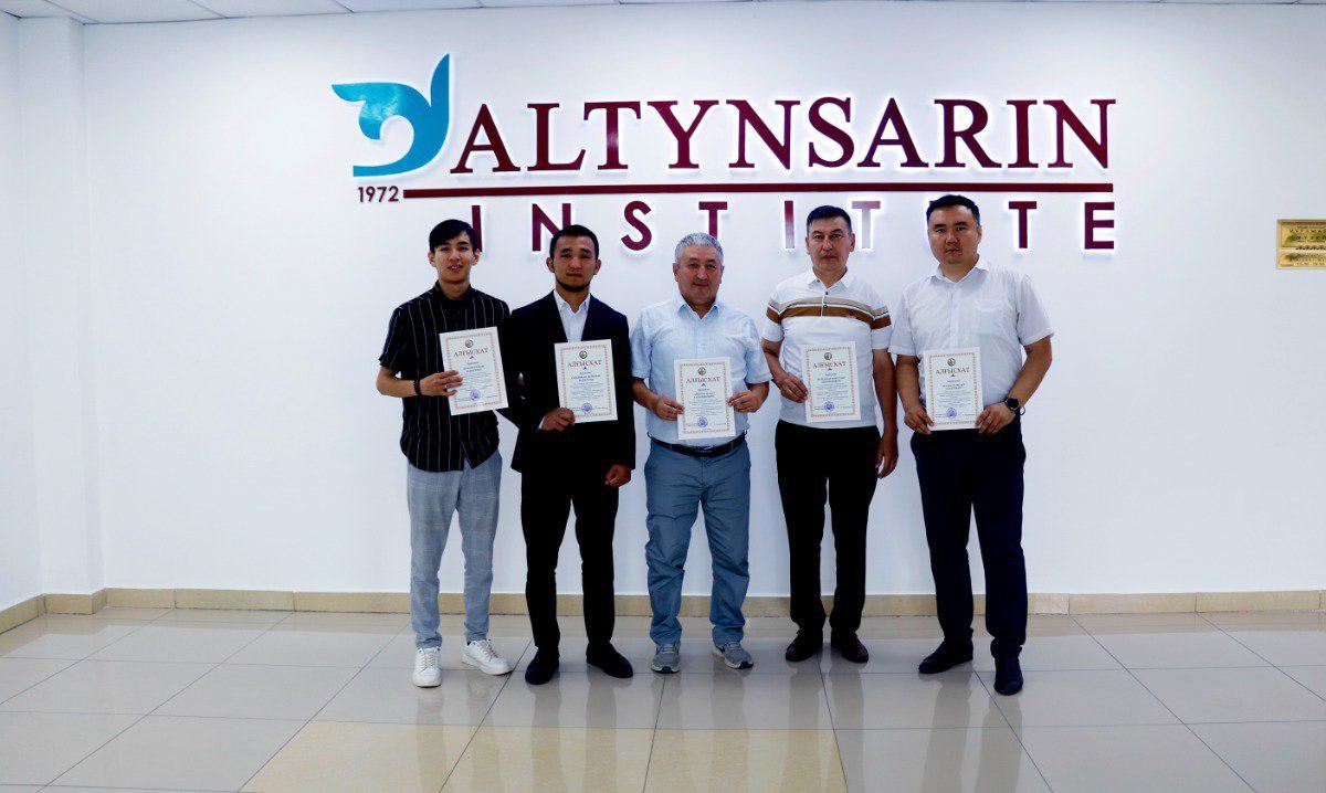 Преподаватели и студенты Altynsarin institute награждены за гражданскую активность