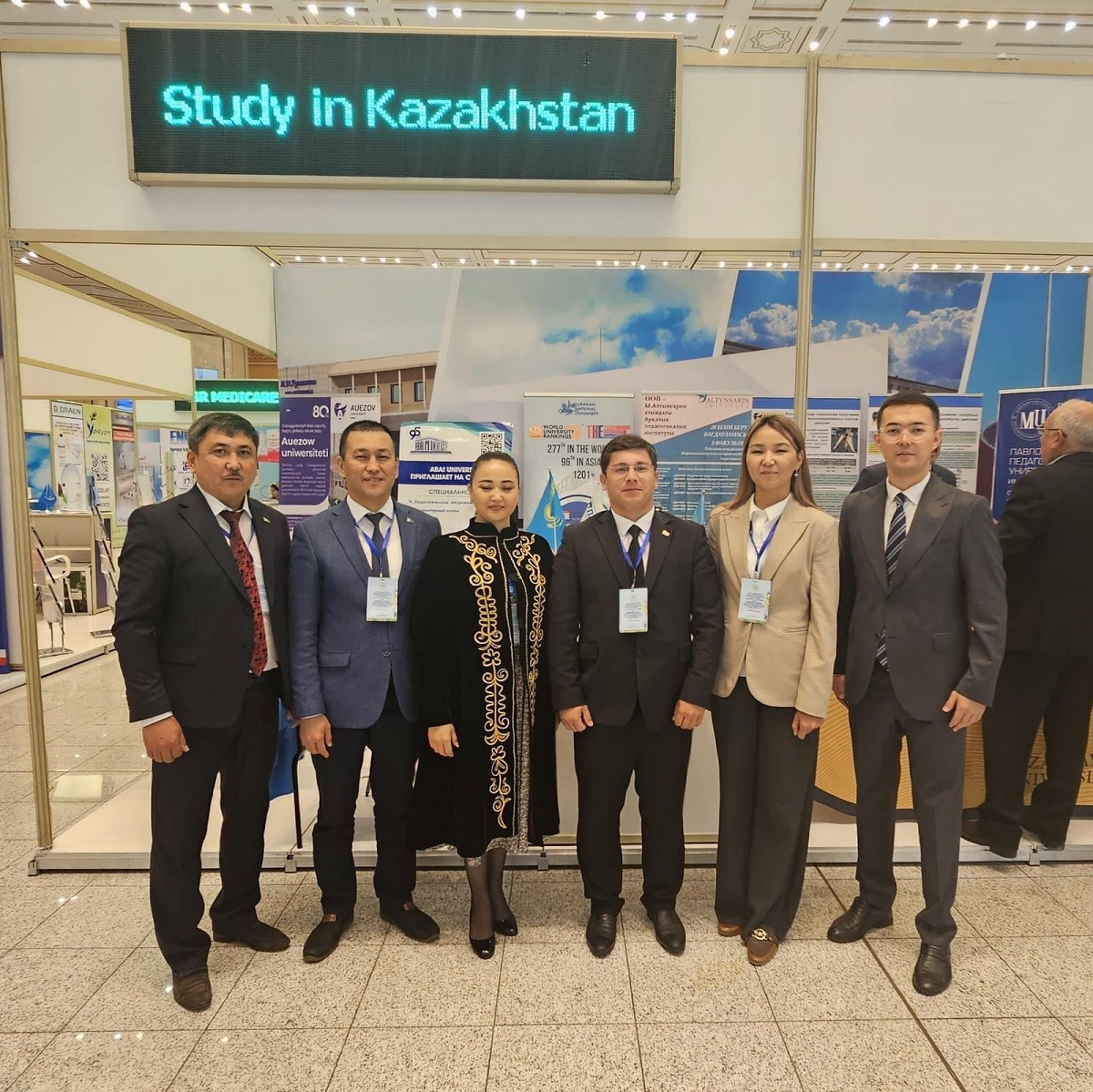 Altynsarin institute принял участие в международной выставке в Туркменистане