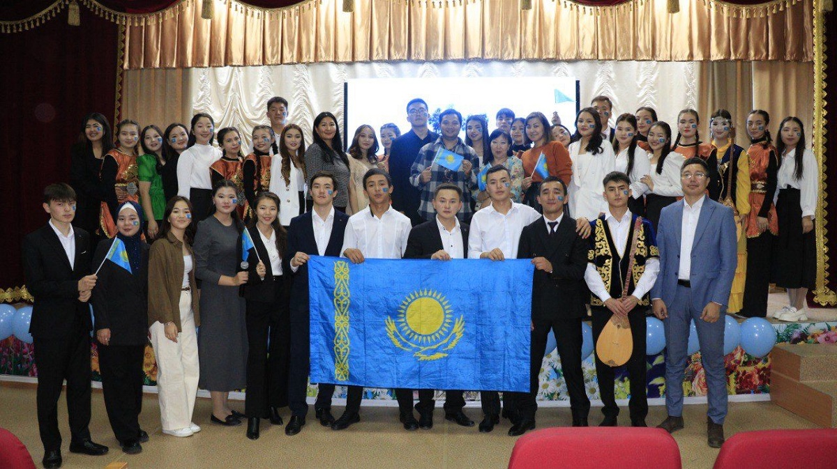 «Казахстан – Республика моя»: торжественное мероприятие ко дню Республики